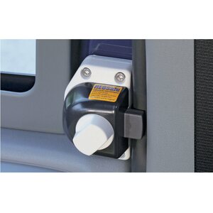 HEOSolution Varkaudenesto lukot ohjaamon oviin